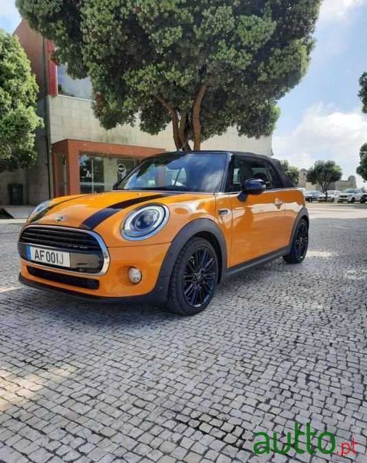 2018' MINI Cooper photo #5