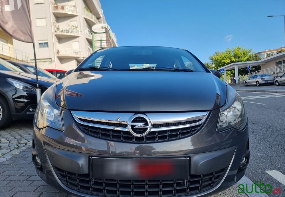 2014' Opel Corsa 1.3 Cdti Dynamic photo #3