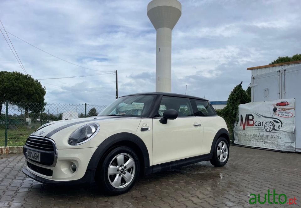 2018' MINI Cooper photo #1