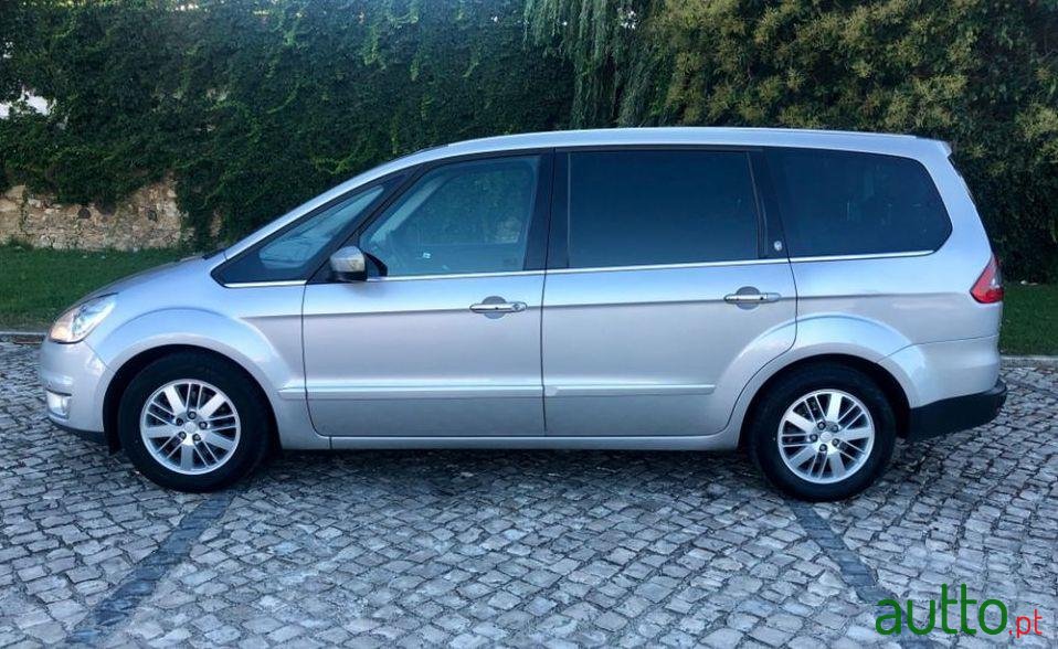 2007' Ford Galaxy photo #2