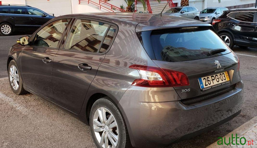 2014' Peugeot 308 1.6 Hdi Active photo #1