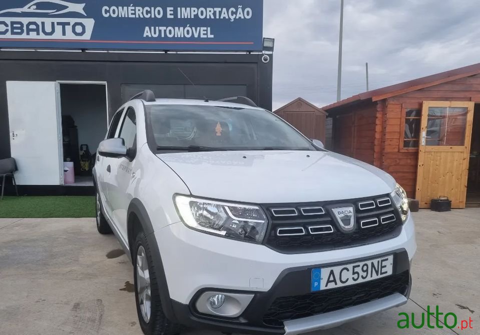 2020' Dacia Sandero photo #1