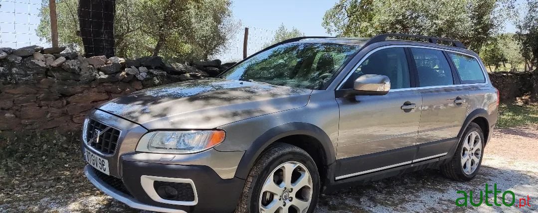 2008' Volvo Xc-70 photo #1