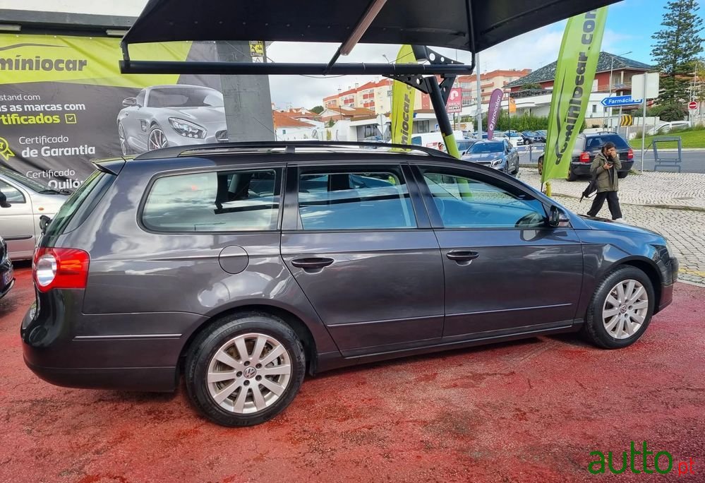 2006' Volkswagen Passat Variant photo #6