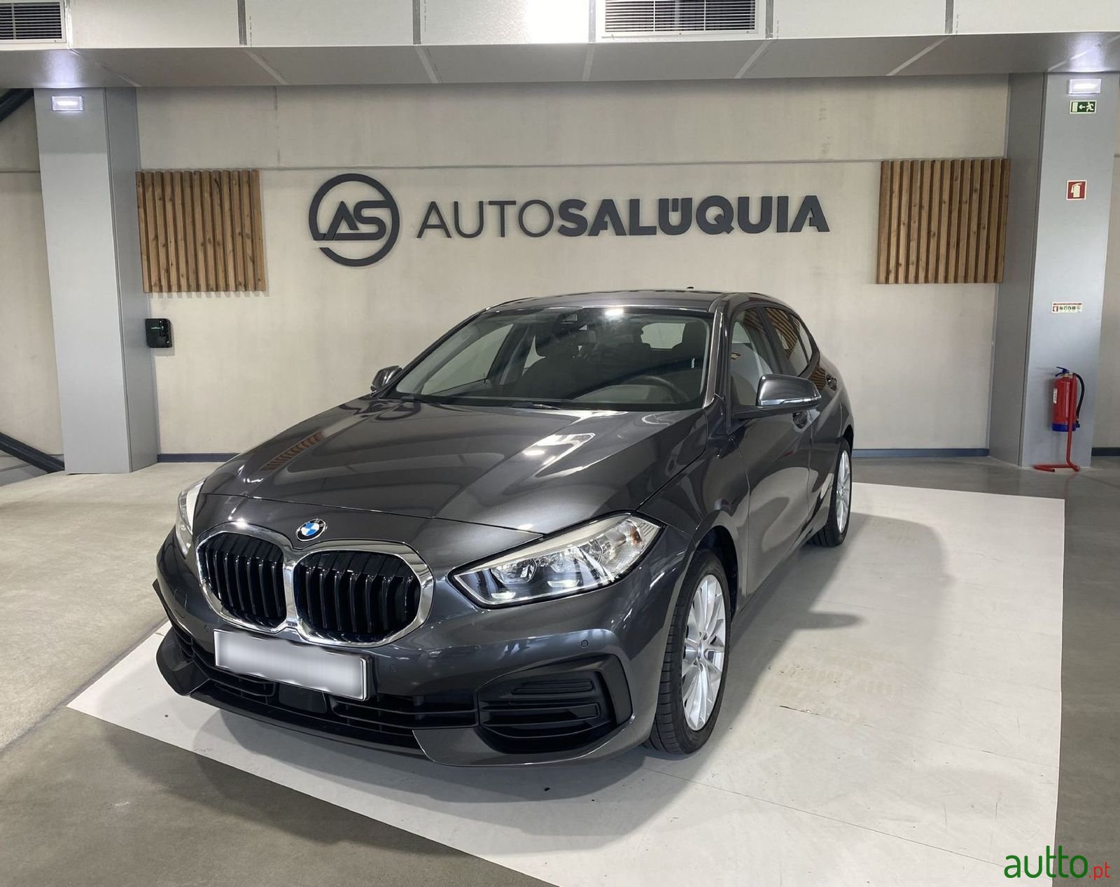 2021' BMW 116 photo #1