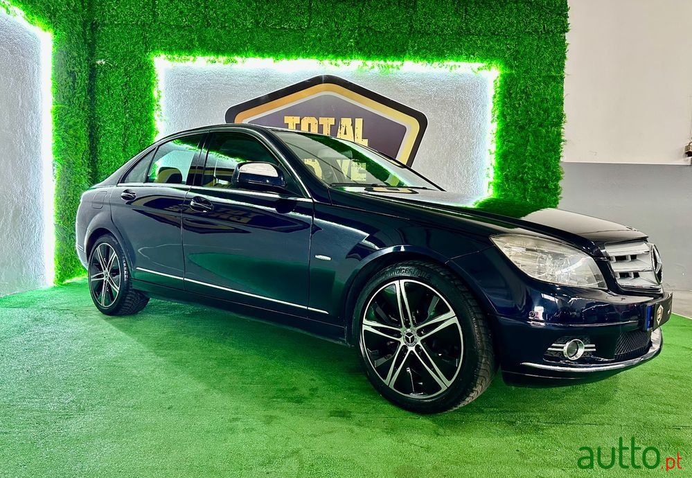 2007' Mercedes-Benz Classe C photo #5