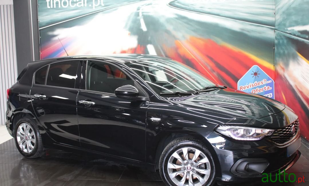 2018' Fiat Tipo photo #2