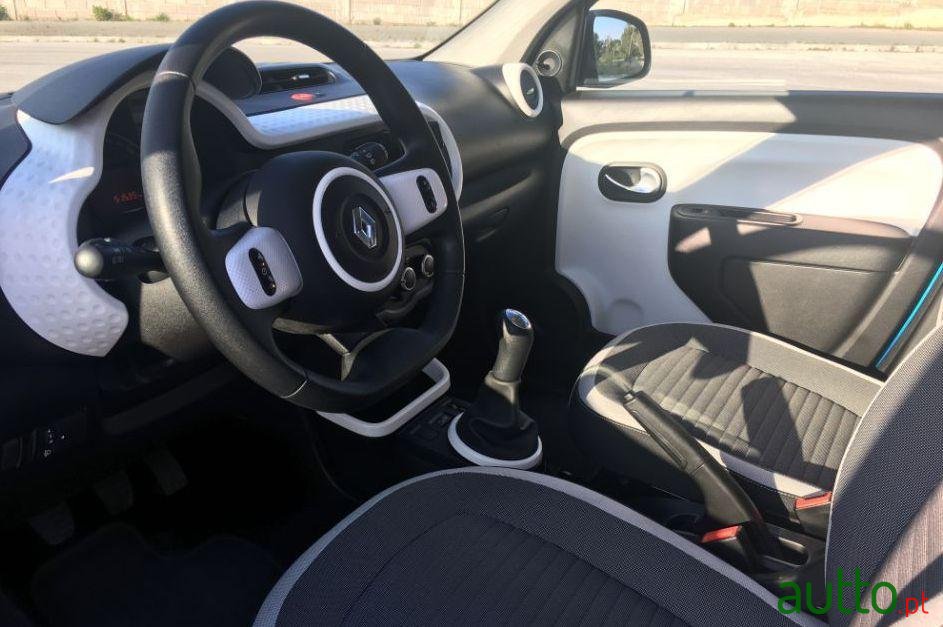 2015' Renault Twingo photo #1