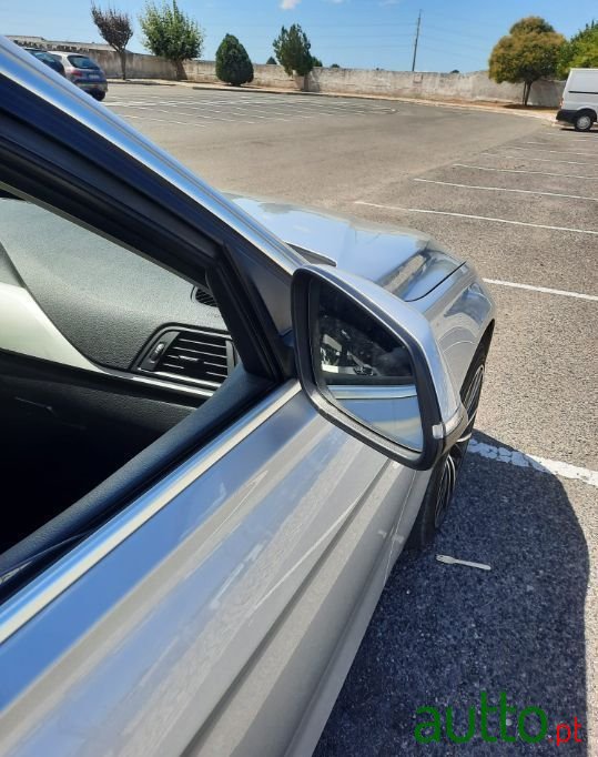 2015' BMW 316 D photo #4