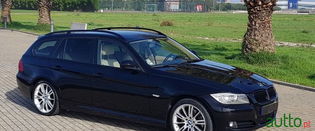 2009' BMW 320 D Touring photo #6