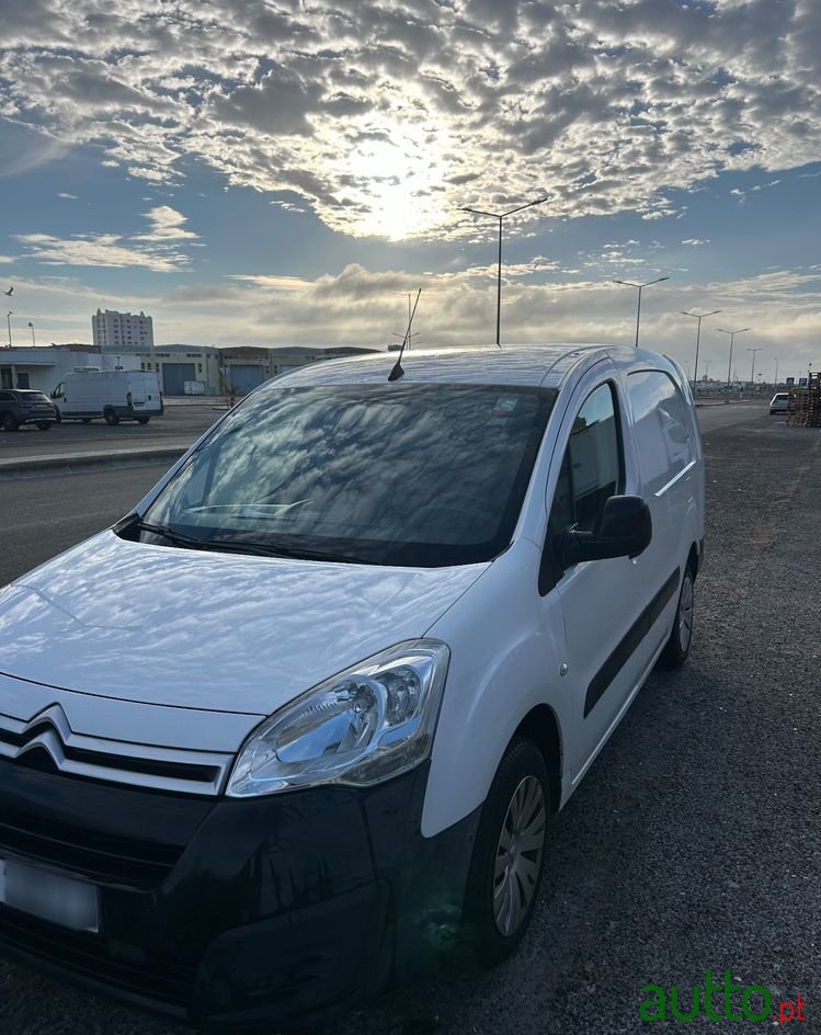 2016' Citroen Berlingo photo #1