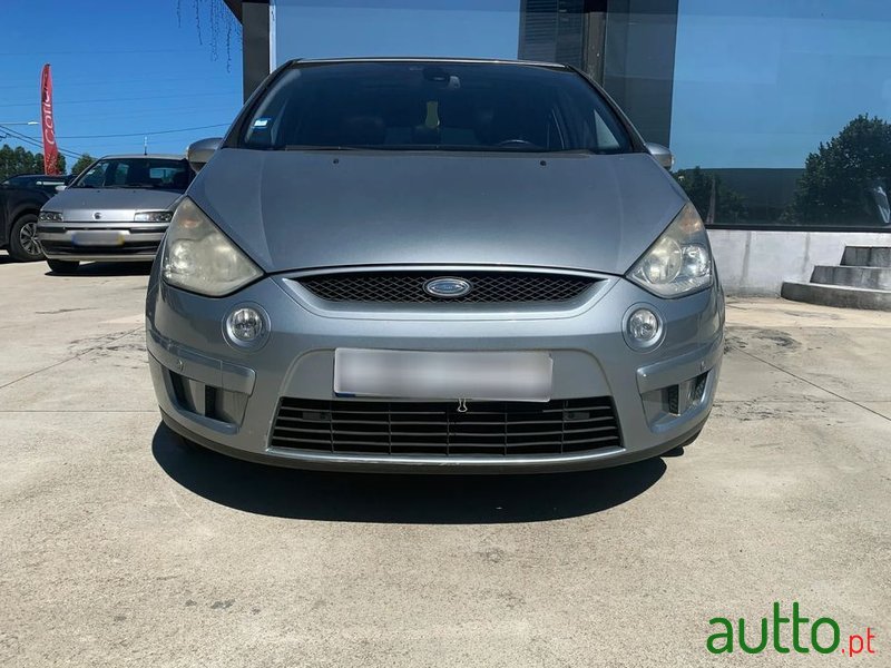 2008' Ford S-Max 2.0 Tdci Titanium 7L photo #2