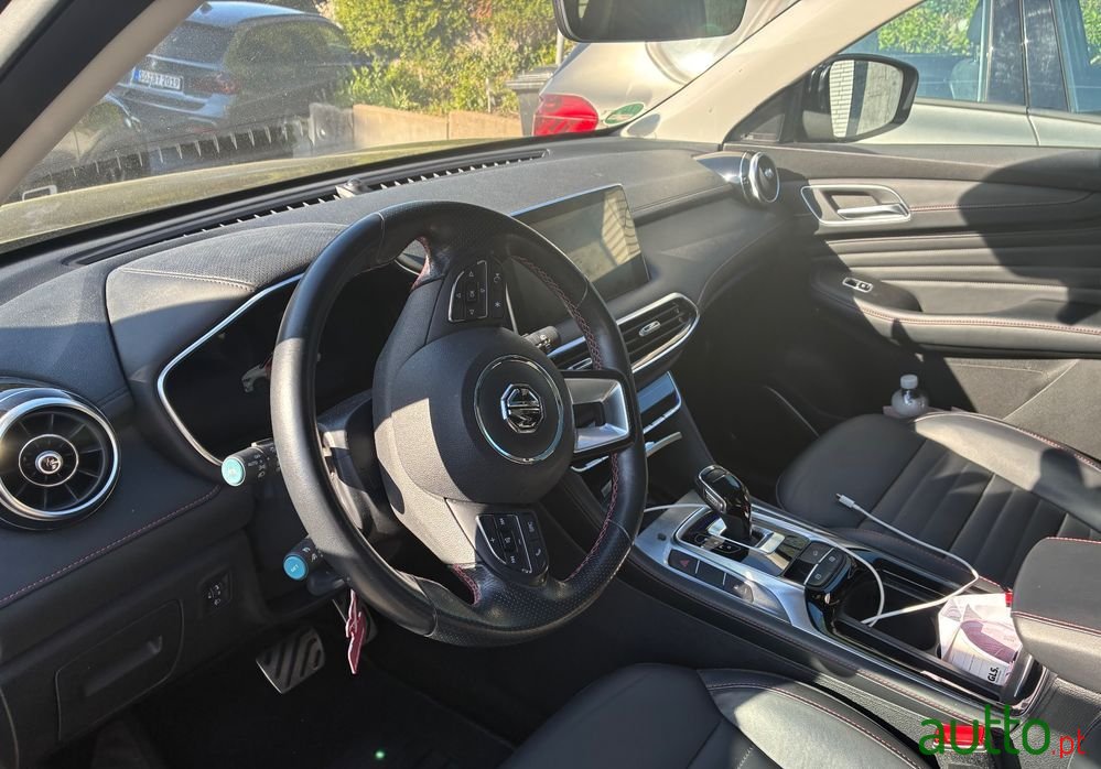 2022' MG EHS Luxury photo #3