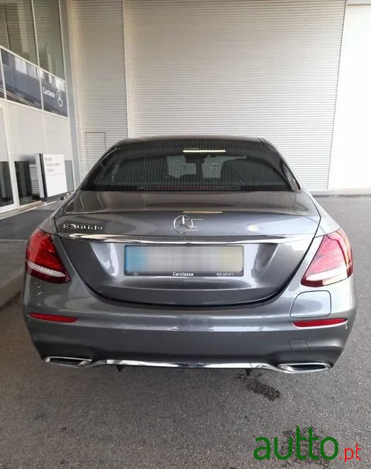 2019' Mercedes-Benz Classe E De Amg Line photo #2