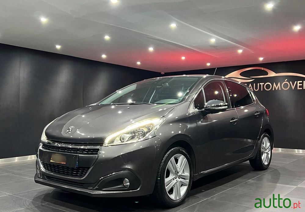 2018' Peugeot 208 photo #1