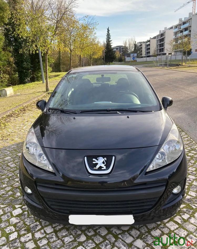 2009' Peugeot 207 photo #1