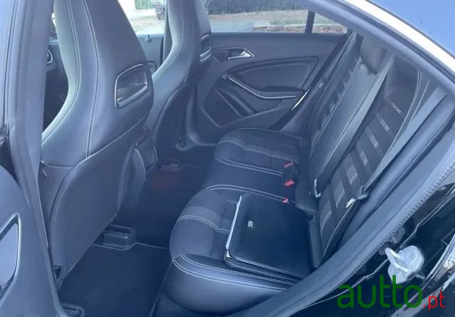 2016' Mercedes-Benz CLA 200 photo #2
