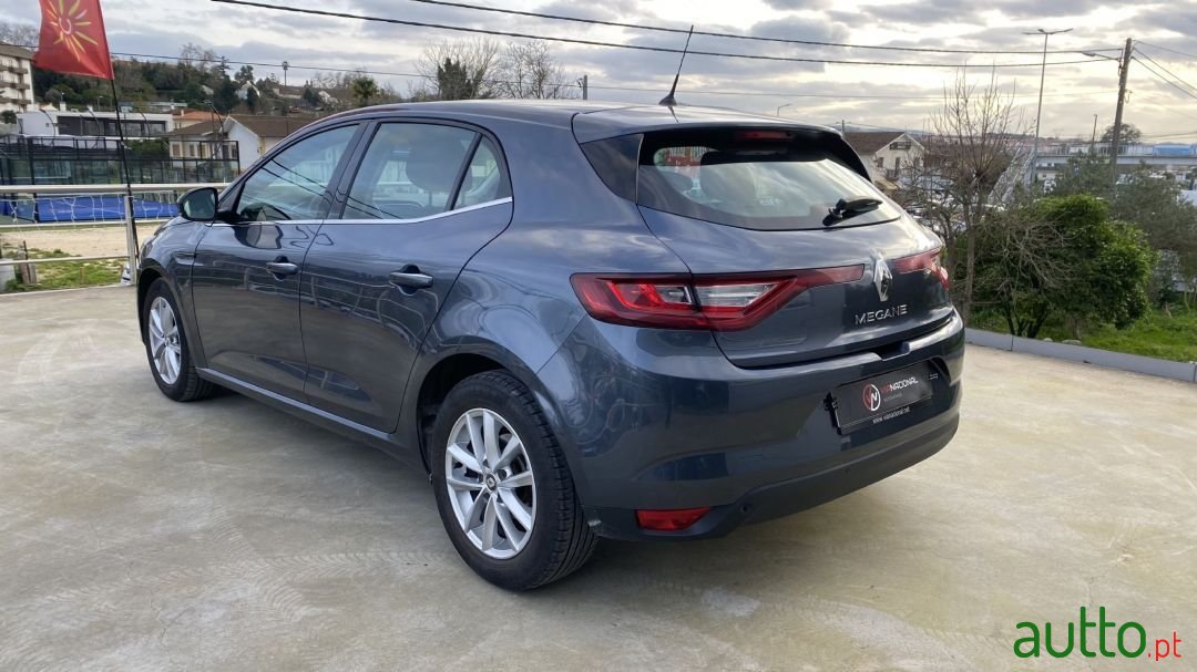 2018' Renault Megane photo #4