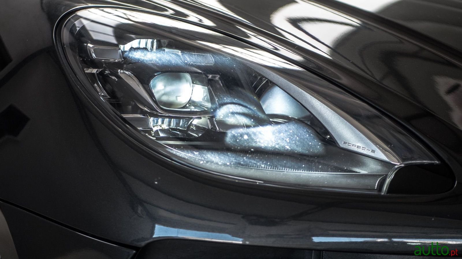 2016' Porsche Macan photo #4