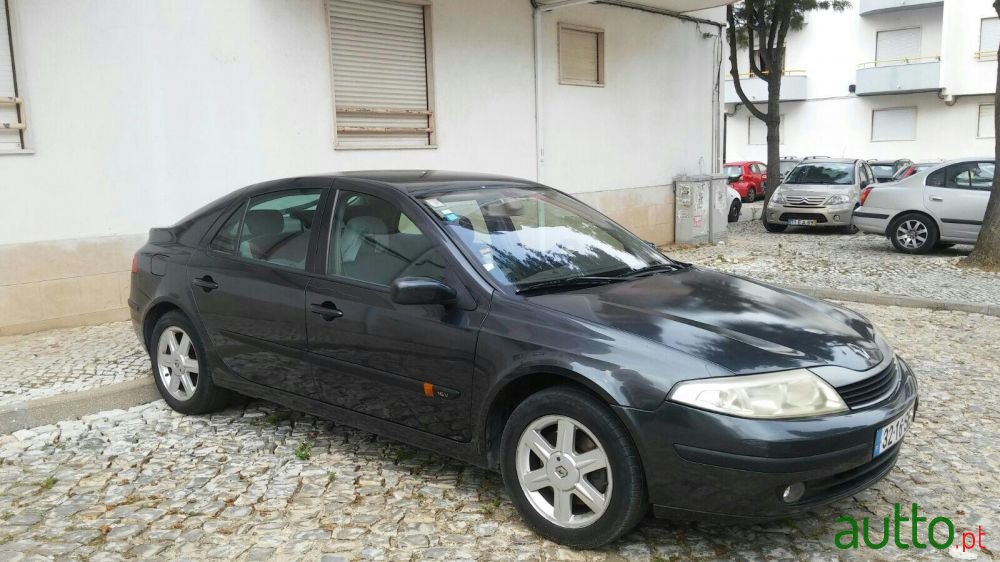 2001' Renault Laguna photo #1