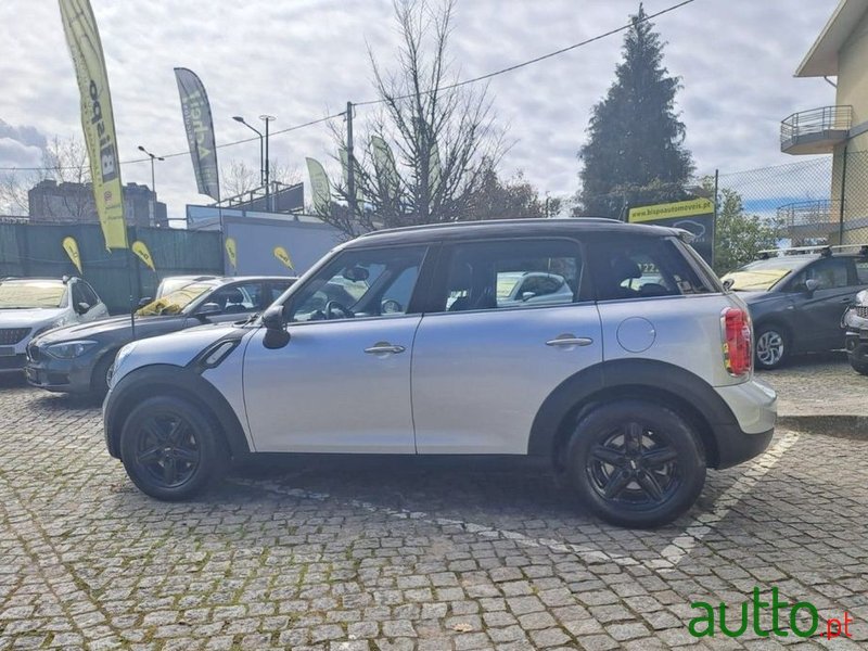 2014' MINI Countryman One D photo #6