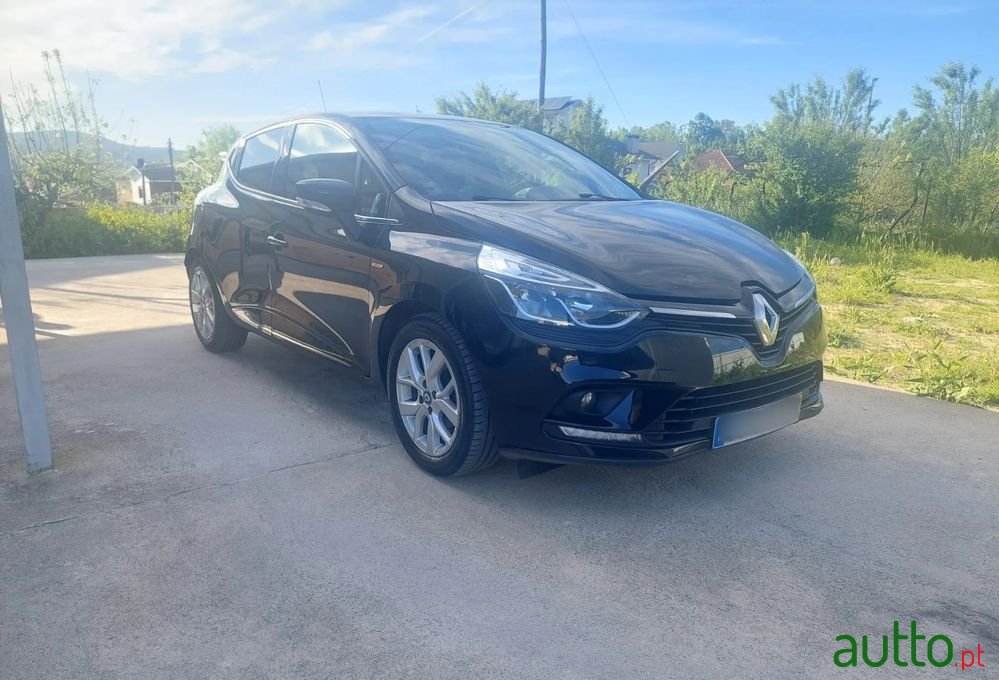2018' Renault Clio photo #3