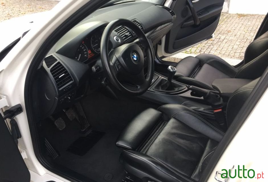 2005' BMW 118 photo #4