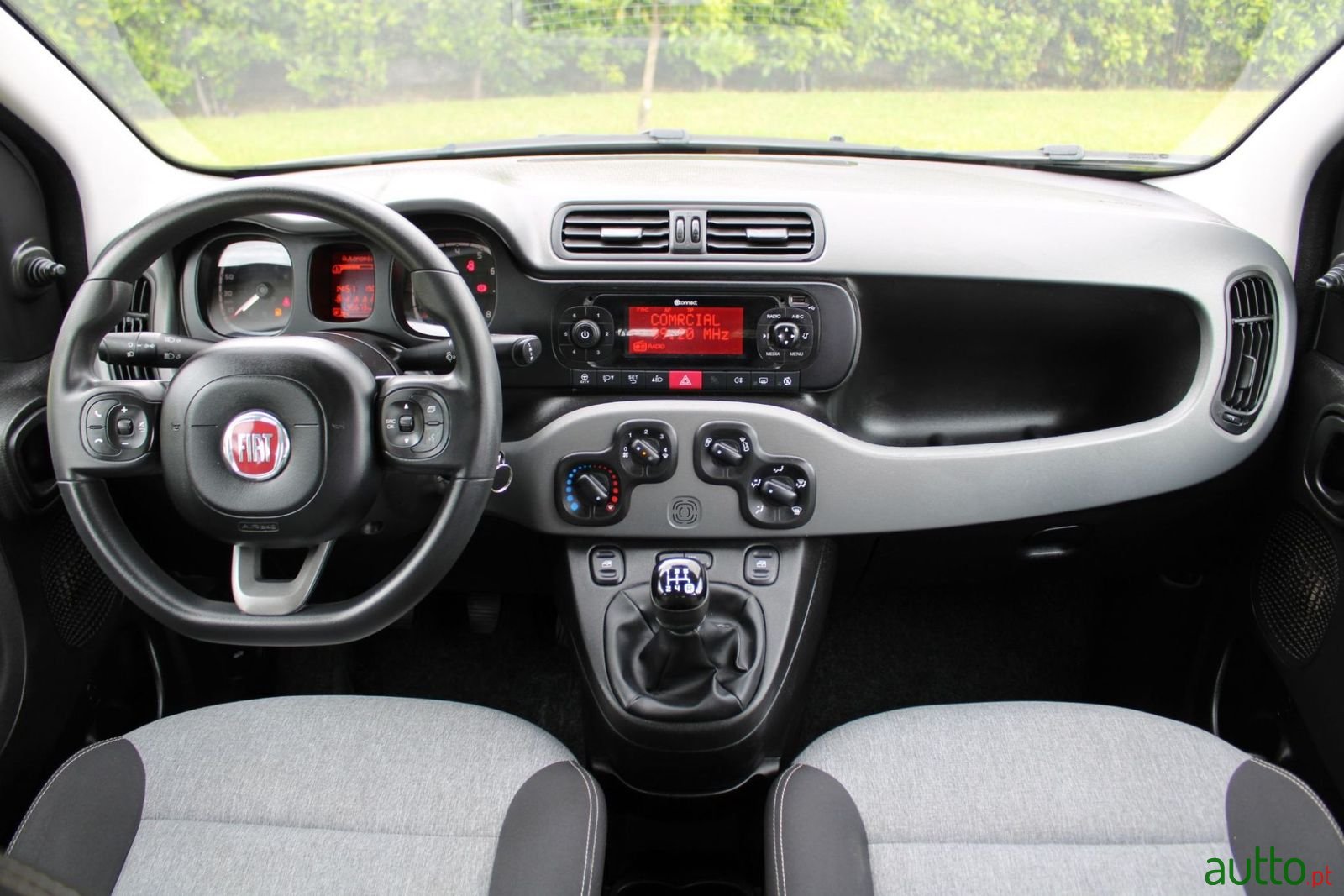 2019' Fiat Panda photo #2