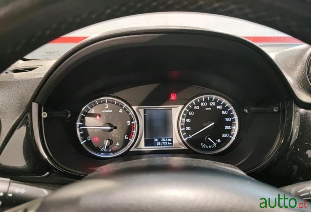 2017' Suzuki Vitara photo #5