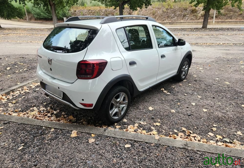2020' Dacia Sandero 0.9 Tce Stepway photo #3