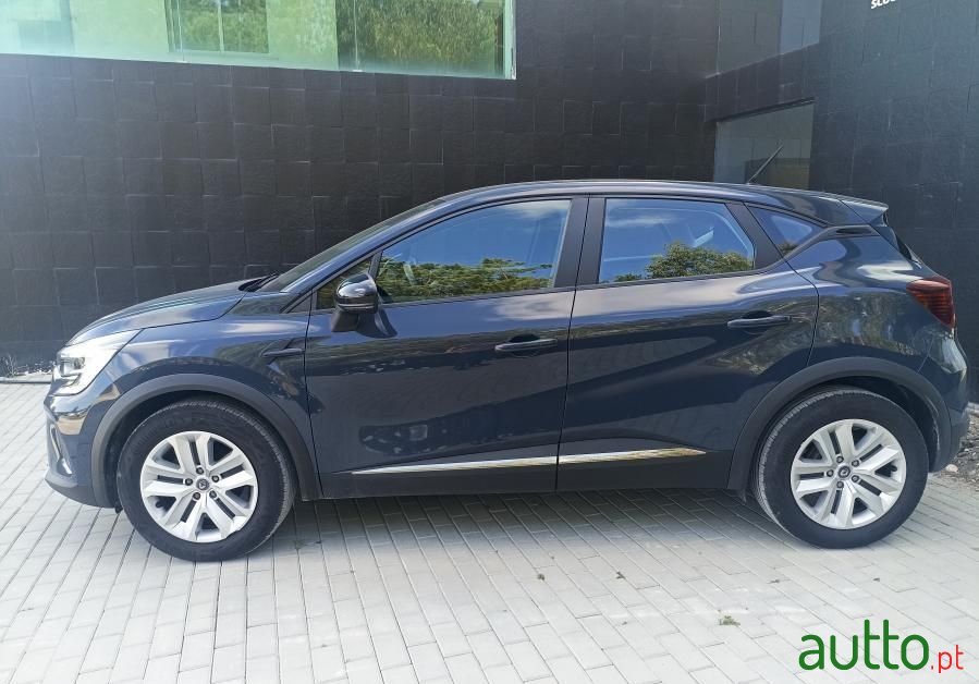 2020' Renault Captur Exclusive photo #2