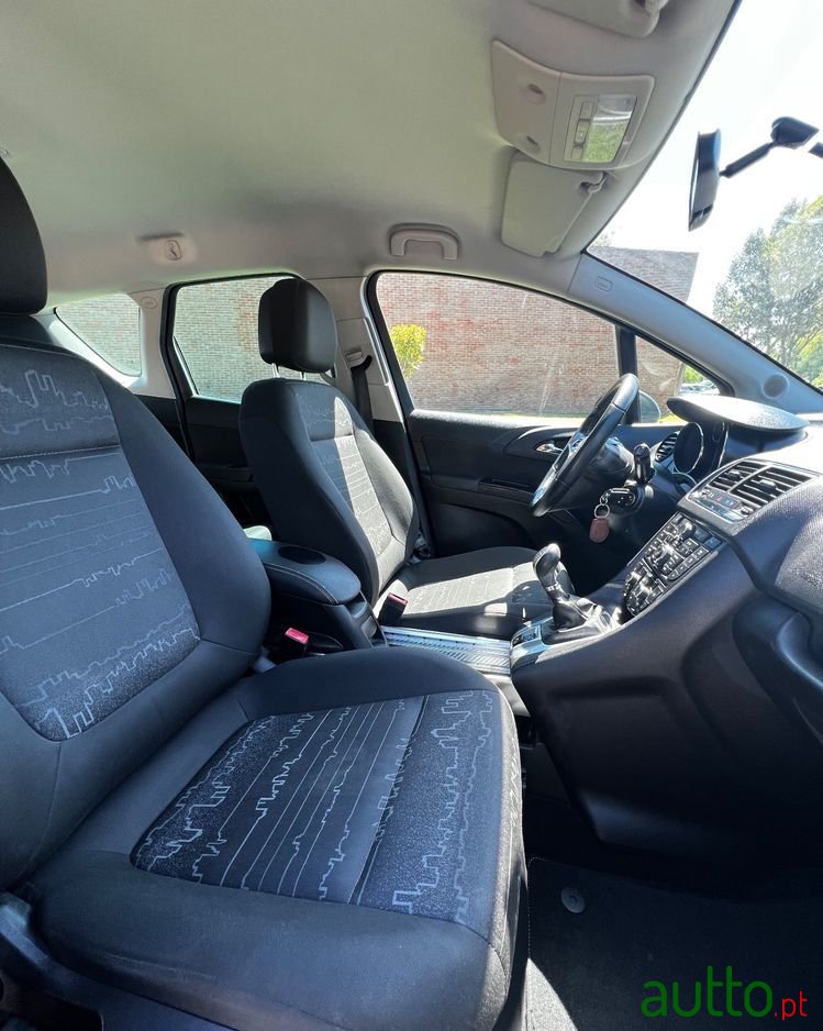 2014' Opel Meriva 1.3 Cdti Enjoy S/S photo #5