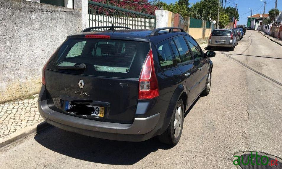 2005' Renault Megane Break photo #4