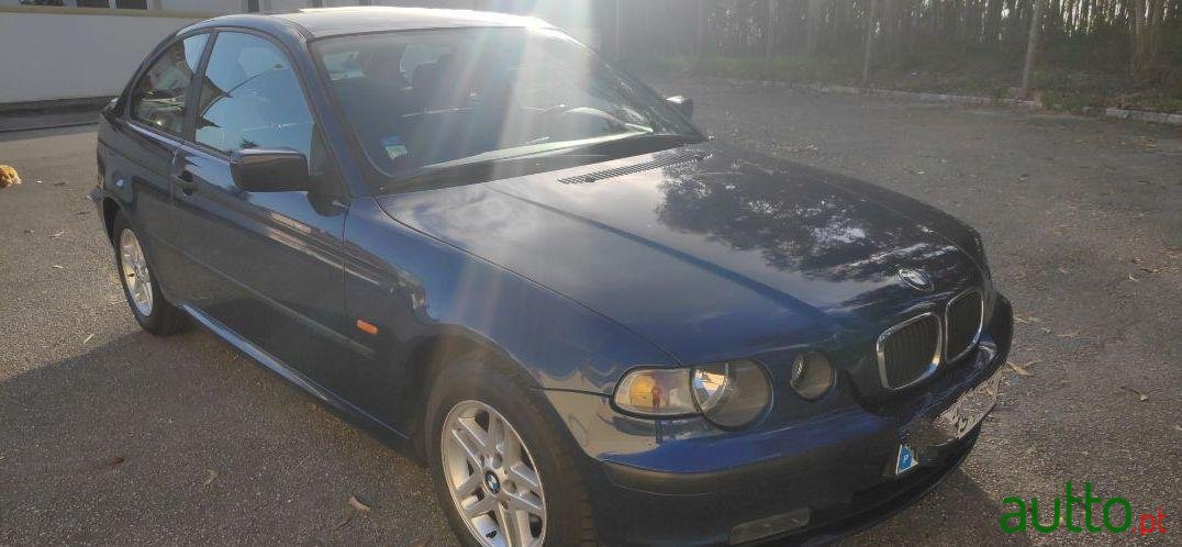 2004' BMW 318 D Compact photo #2