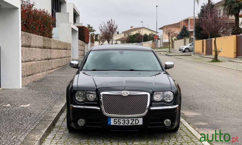 2004' Chrysler 300-C 2.7 V6 Gpl photo #2