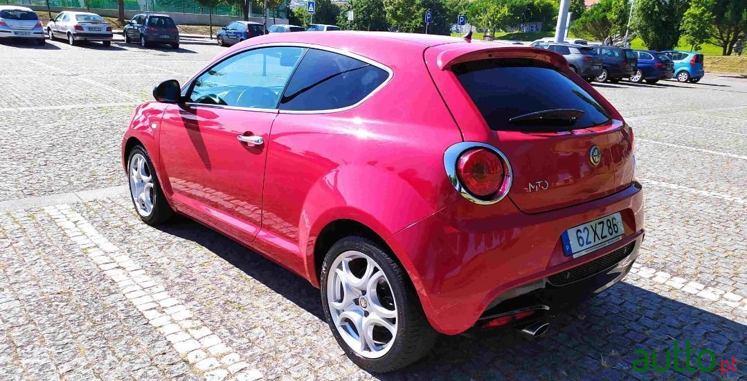 2011' Alfa Romeo MiTo photo #3