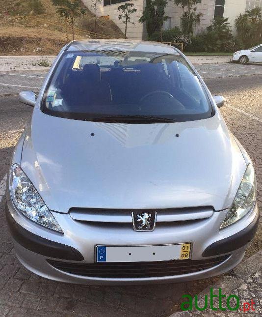 2001' Peugeot 307 1.6 16V Xs Premium photo #2