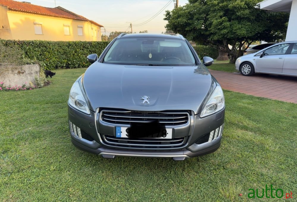 2013' Peugeot 508 RXH photo #1