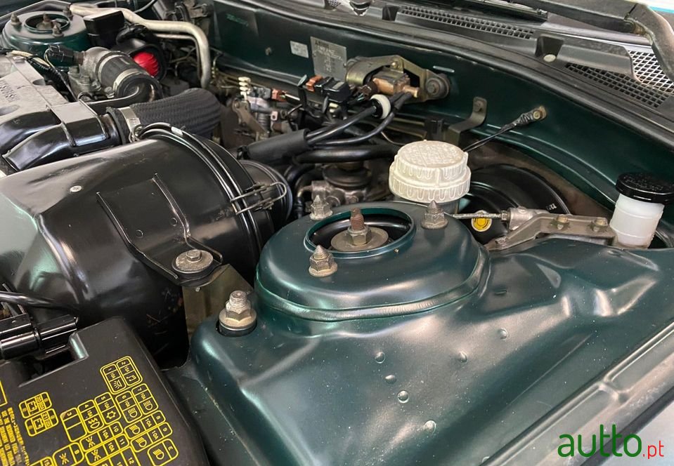 2000' Mitsubishi Galant photo #6