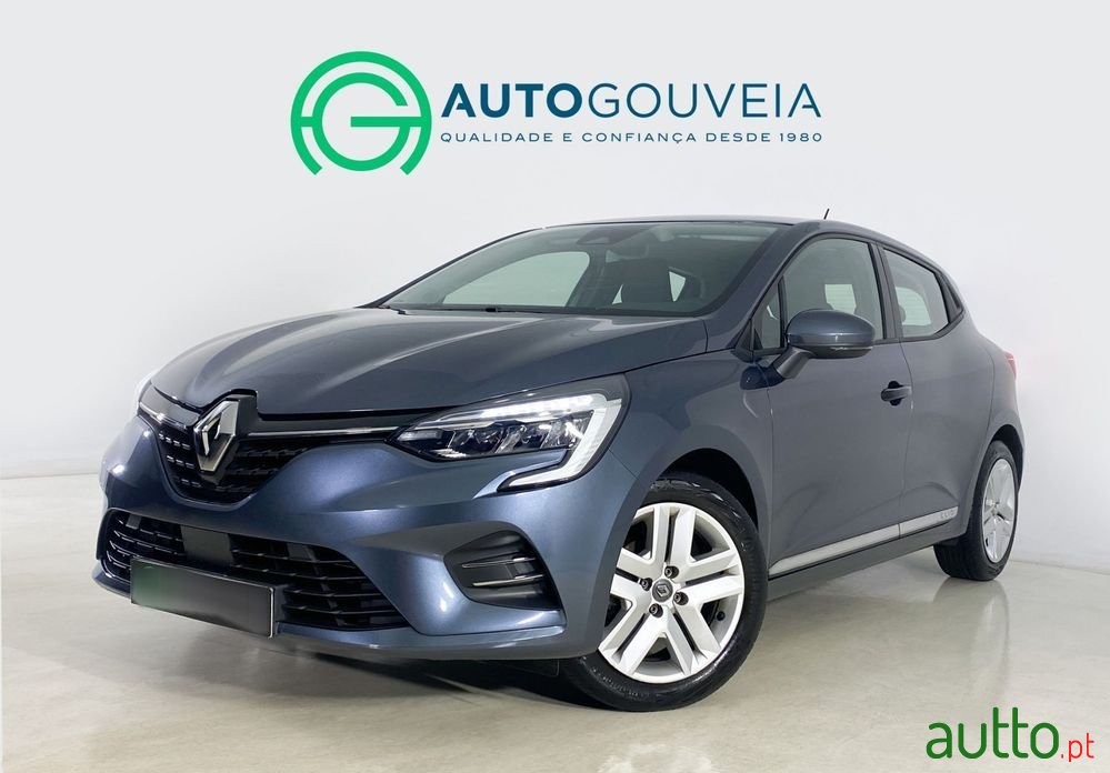 2021' Renault Clio photo #1