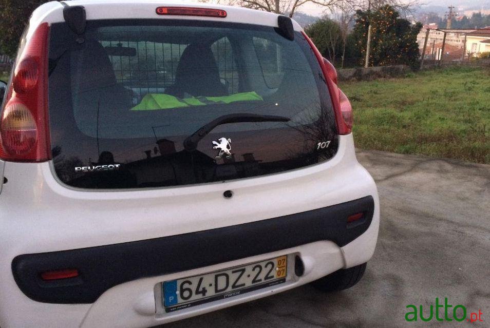 2007' Peugeot 107 photo #1