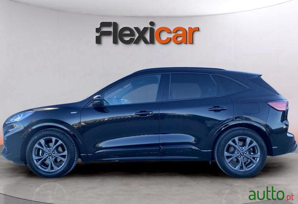 2022' Ford Kuga photo #5