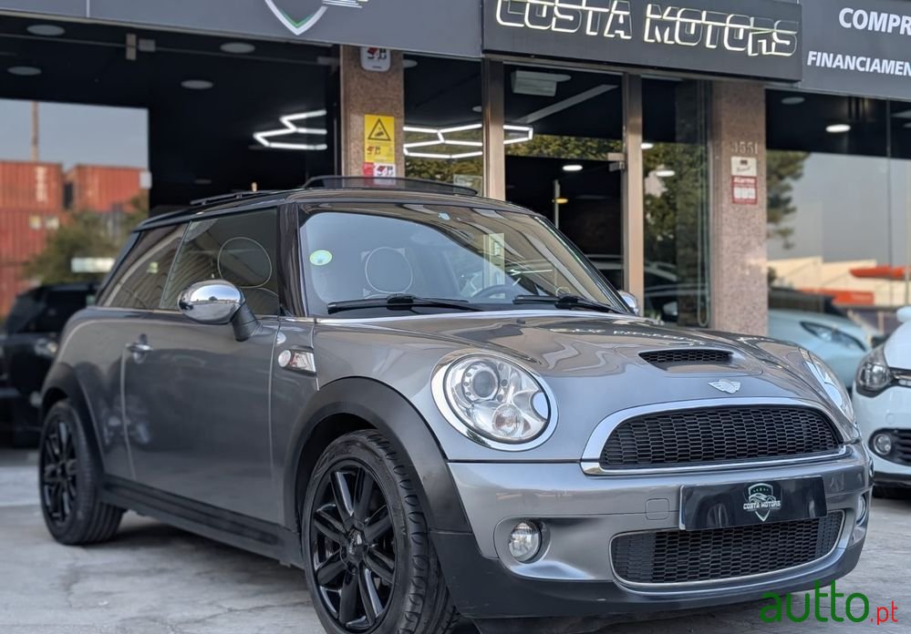 2008' MINI Cooper S 3 Portas photo #1