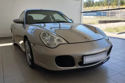 2003' Porsche 911 Carrera 4 S