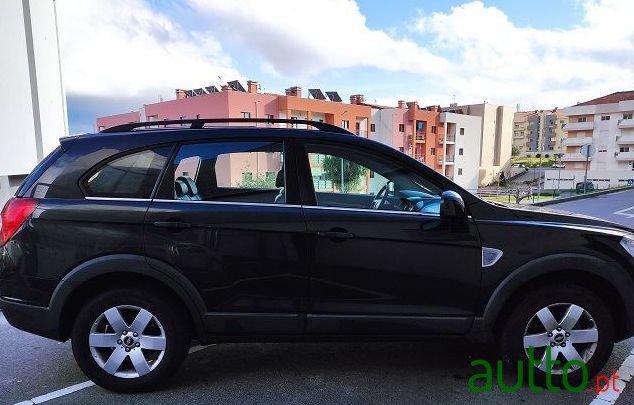 2010' Chevrolet Captiva photo #6