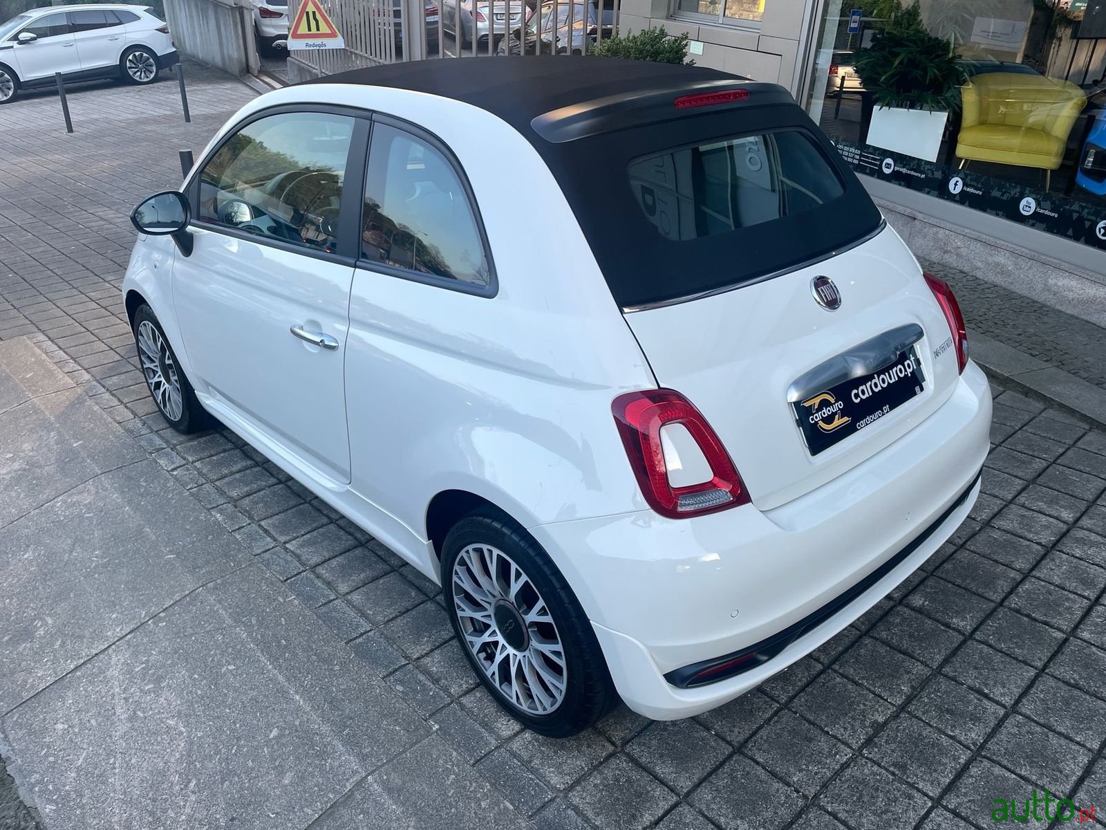 2021' Fiat 500C photo #6