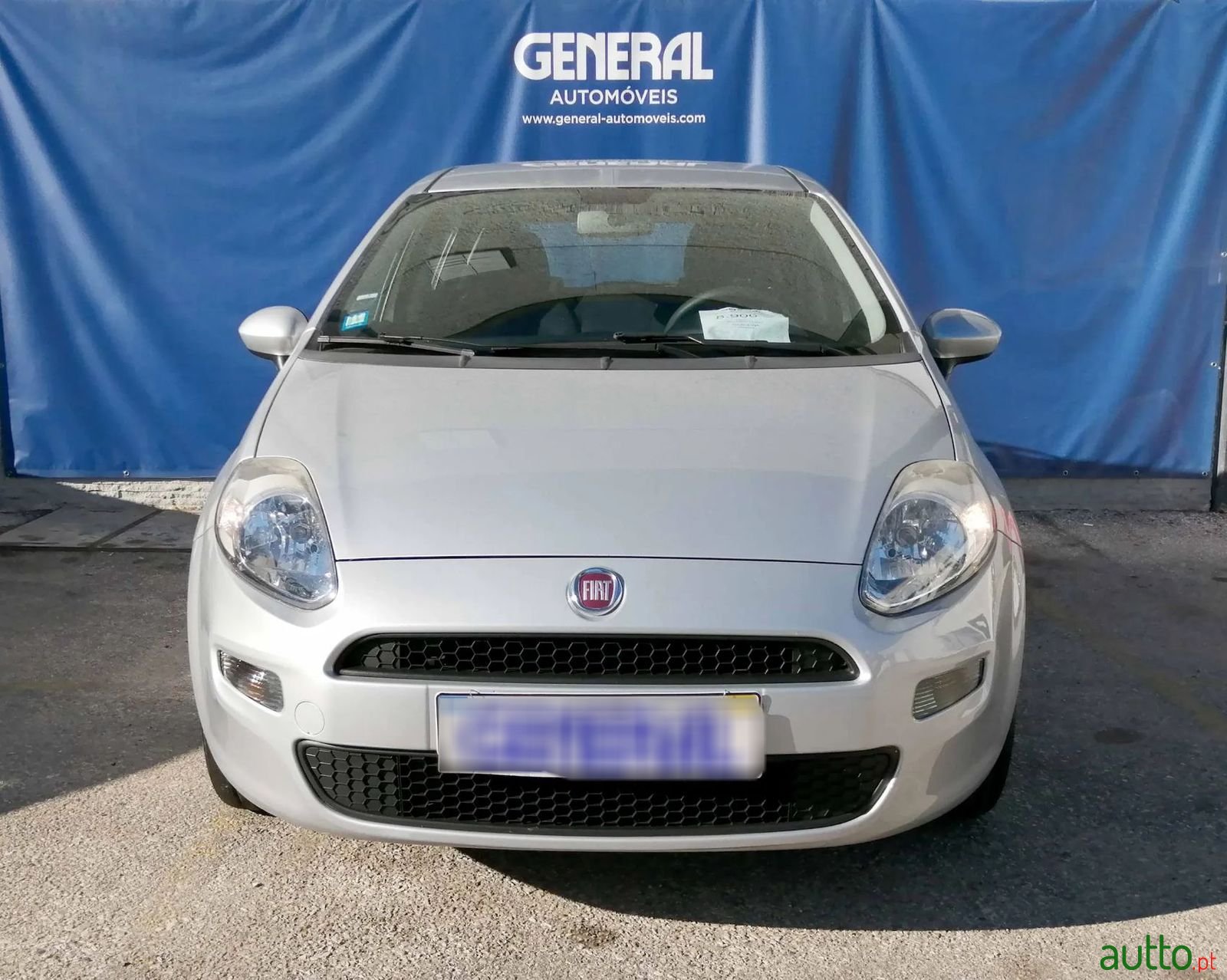 2017' Fiat Punto photo #2