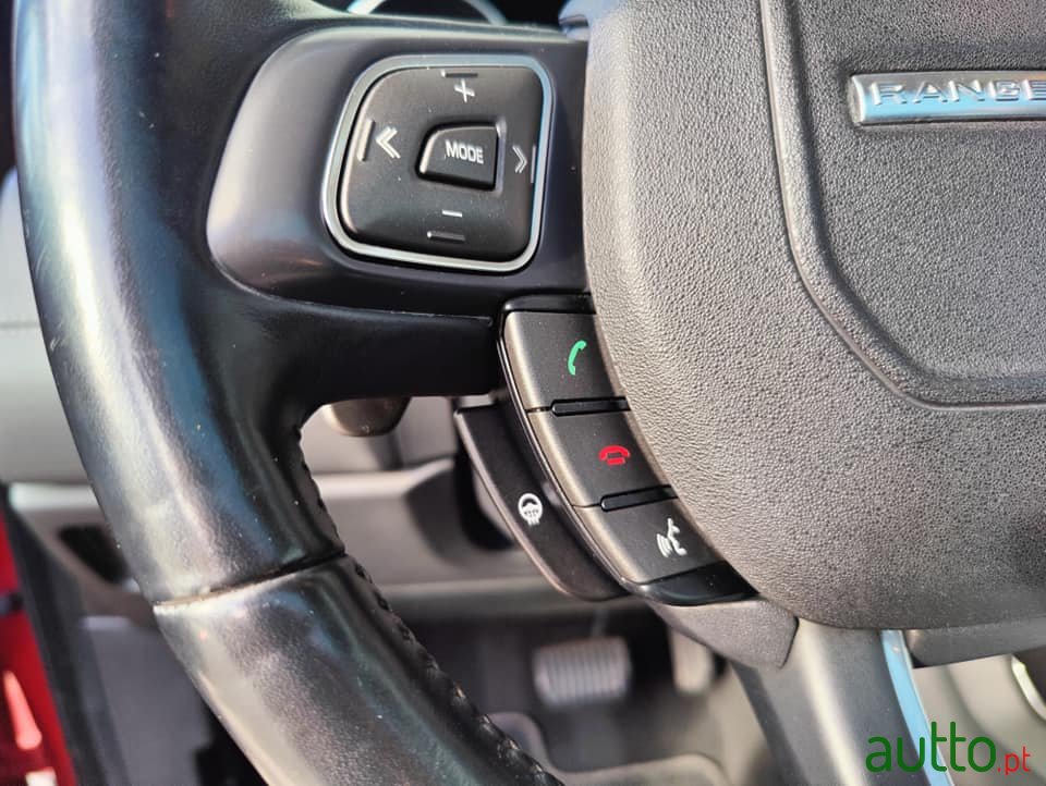 2011' Land Rover Range Rover photo #4