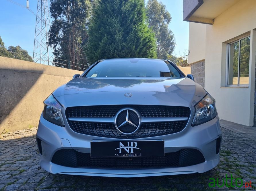 2015' Mercedes-Benz A-180 photo #4