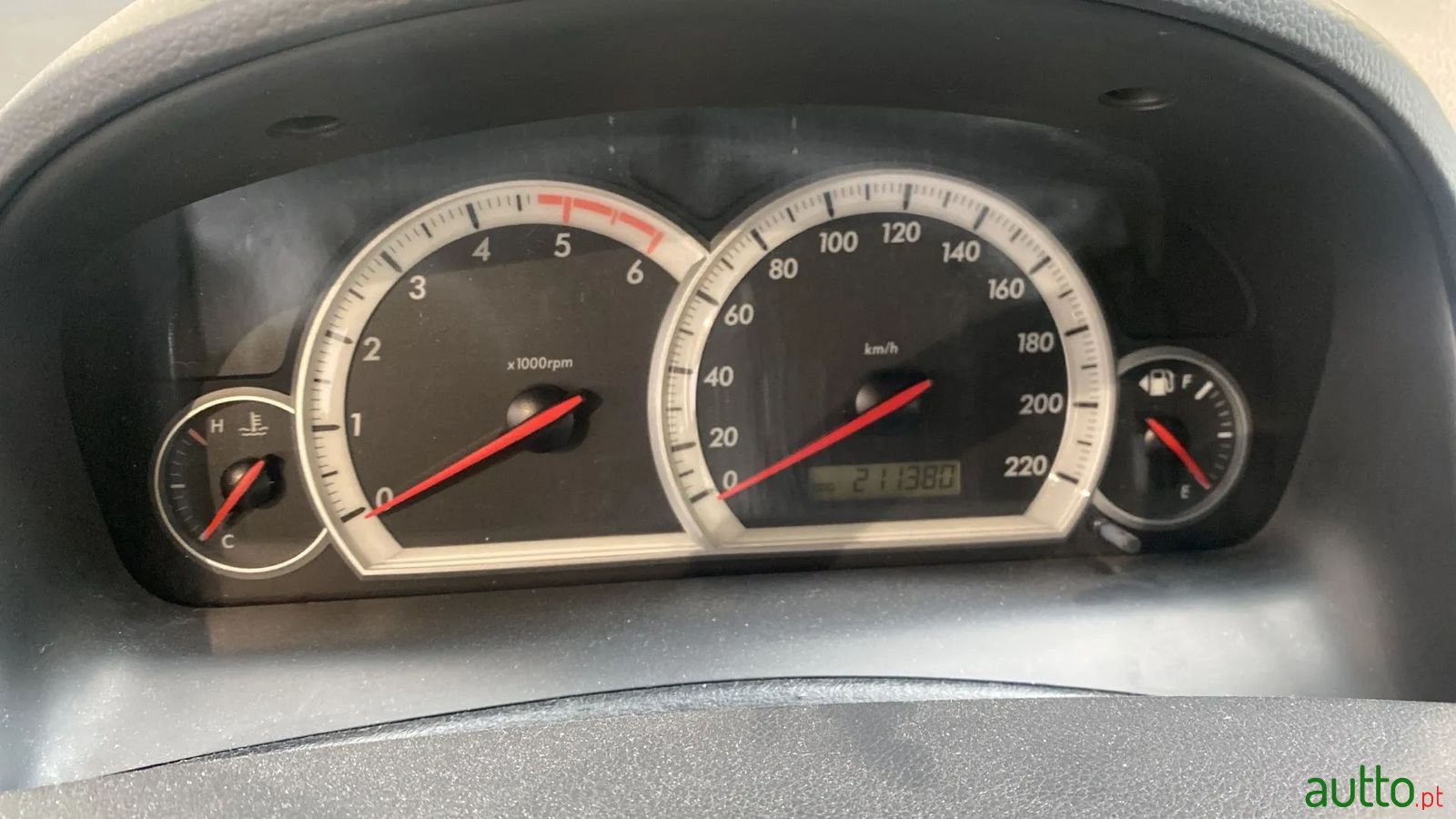 2008' Chevrolet Captiva photo #4